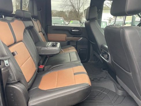 Used 2023 Chevrolet Silverado 3500 High Country w/ Safety Package II image 19