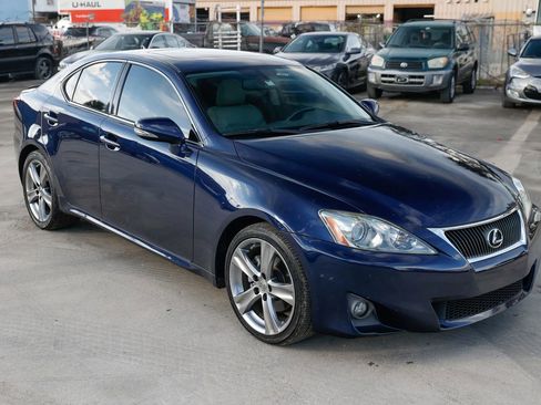 Used 2011 Lexus IS 250 image 10