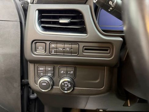 Certified 2023 GMC Yukon SLT image 18