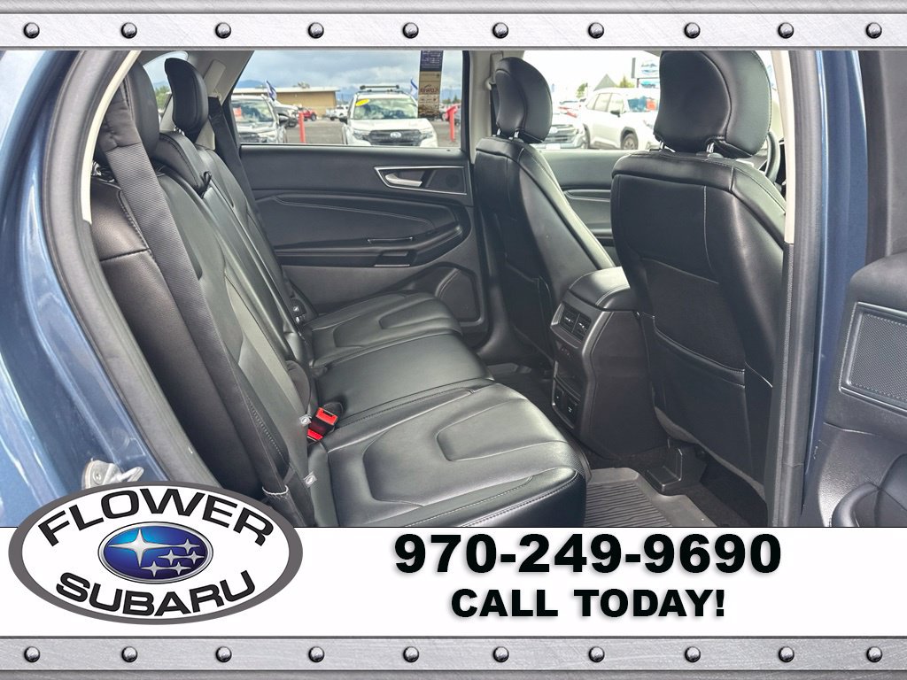 Used 2018 Ford Edge Titanium w/ Equipment Group 302A AWD/4WD image 13