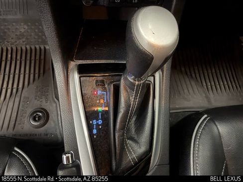 Used 2019 Toyota Corolla XLE FWD image 26