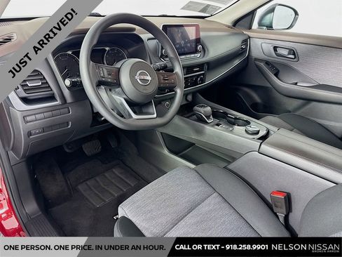 Certified 2022 Nissan Rogue S image 9