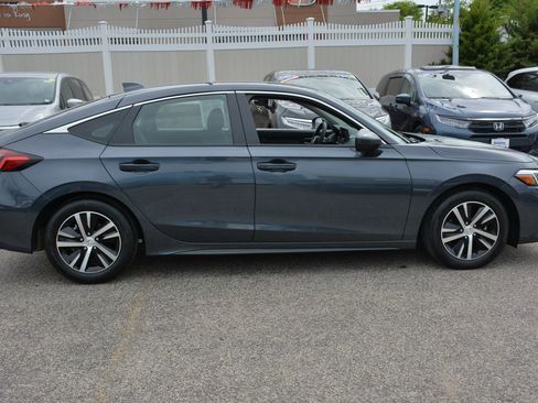 Used 2024 Honda Civic LX image 5