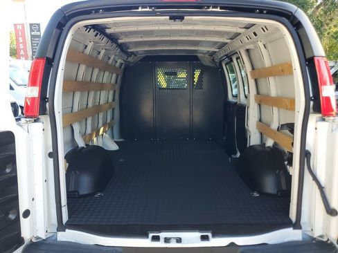 Used 2025 Chevrolet Express 2500 w/ Driver Convenience Package RWD image 13