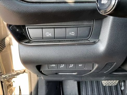 Used 2024 MAZDA CX-30 AWD 2.5 S w/ Premium Package image 15