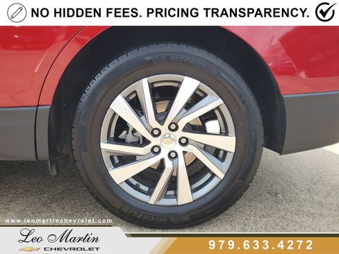 Used 2023 Chevrolet Equinox LT FWD image 9