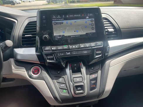 Used 2020 Honda Odyssey Touring image 16