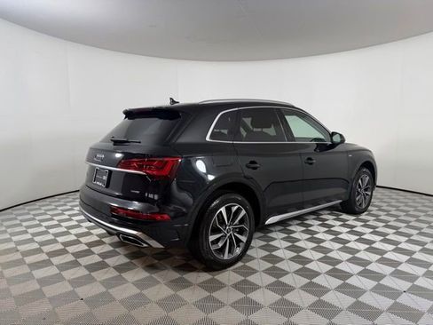 Used 2023 Audi Q5 2.0T Premium Plus w/ Premium Plus Package AWD/4WD image 7