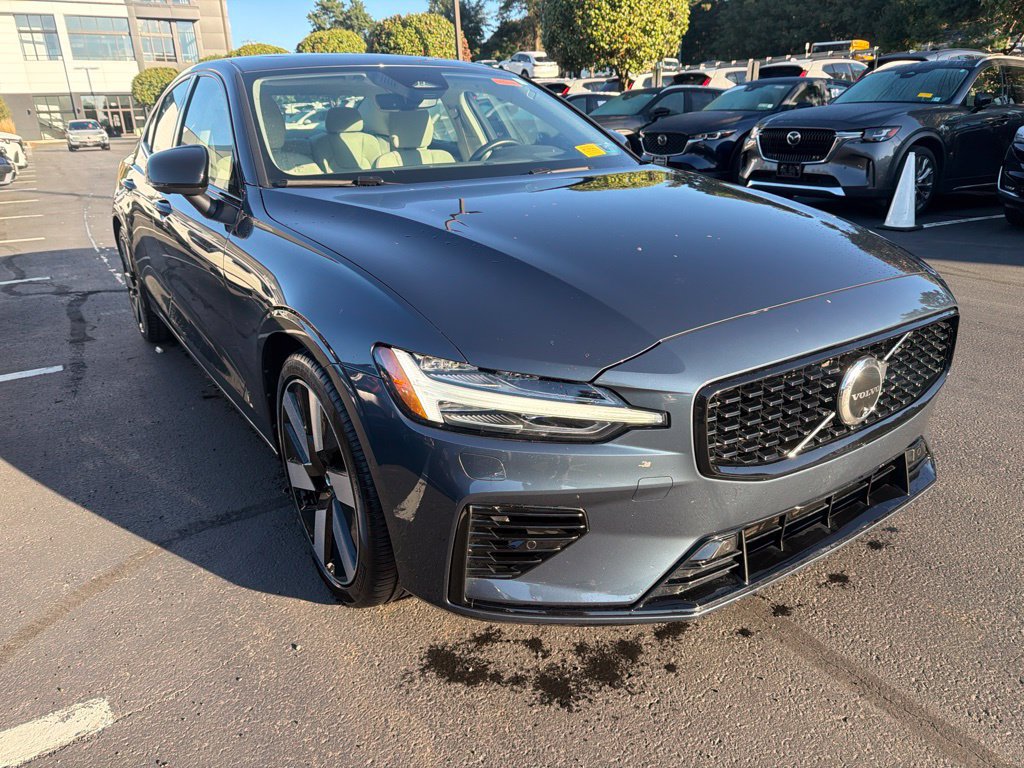 Used 2024 Volvo S60 T8 Plus w/ Climate Package AWD/4WD image 6