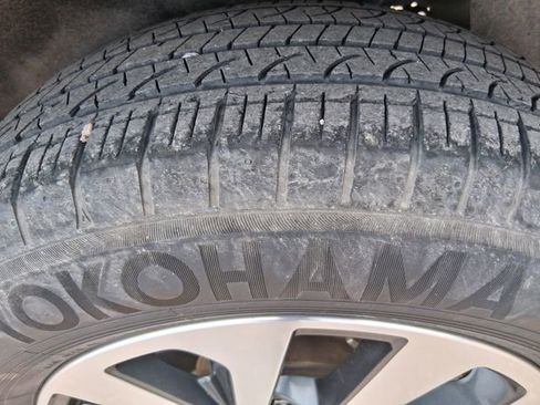 Used 2024 Subaru Outback Premium AWD/4WD image 17