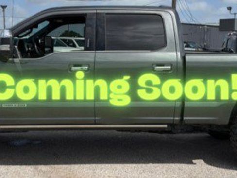 Used 2020 Ford F250 Platinum w/ FX4 Off-Road Package AWD/4WD image 7