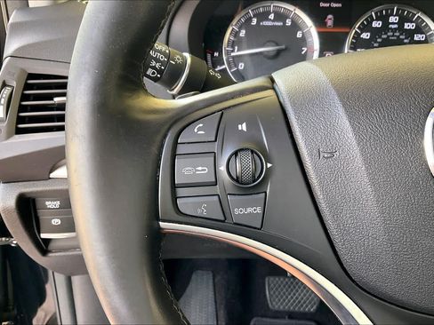 Used 2017 Acura MDX w/ Technology Package FWD image 21