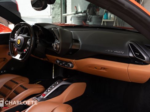 Used 2016 Ferrari 488 GTB RWD image 35