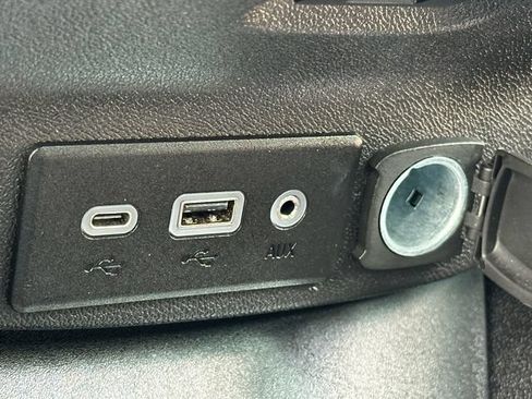 Used 2024 Chevrolet Malibu LT FWD image 20