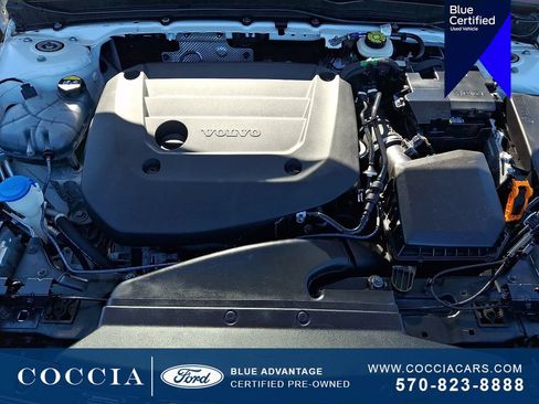 Used 2023 Volvo XC40 B5 Plus w/ Protection Package Premier AWD/4WD image 28