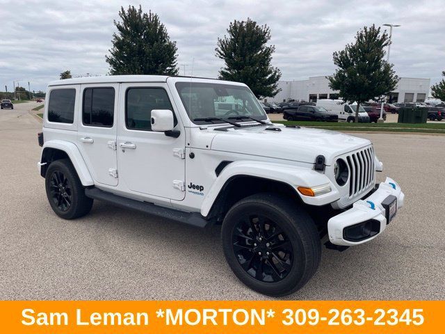 Used 2021 Jeep Wrangler Unlimited Sahara AWD/4WD image 5