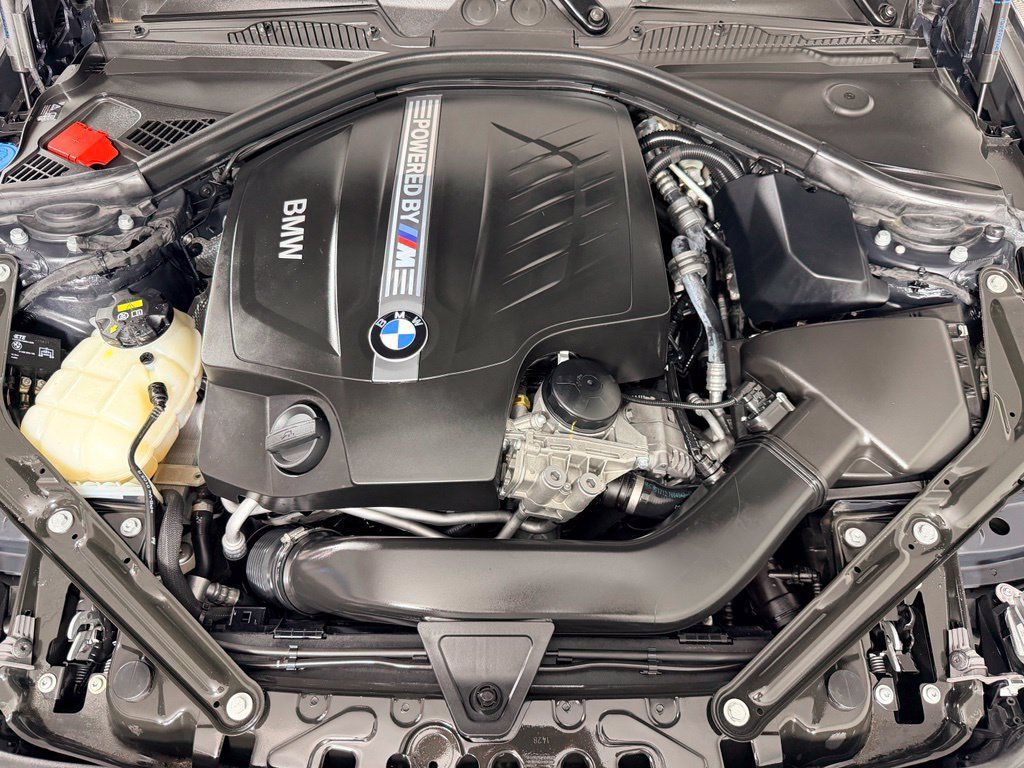 Used 2018 BMW M2 RWD image 29