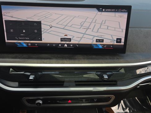 Certified 2024 BMW X6 xDrive40i w/ Executive Package AWD/4WD image 28