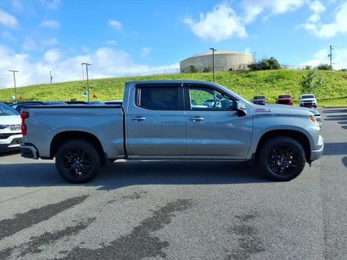 Used 2025 Chevrolet Silverado 1500 RST AWD/4WD image 5