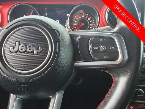 Used 2022 Jeep Wrangler Unlimited Rubicon AWD/4WD image 15