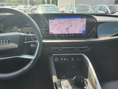 New 2025 Audi Q5 Premium image 29