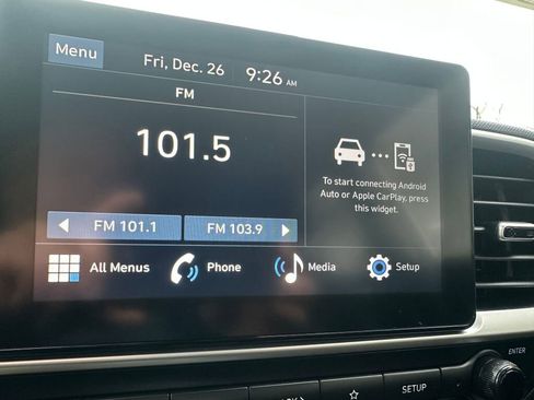 Used 2023 Hyundai Venue SEL w/ Cargo Package image 15