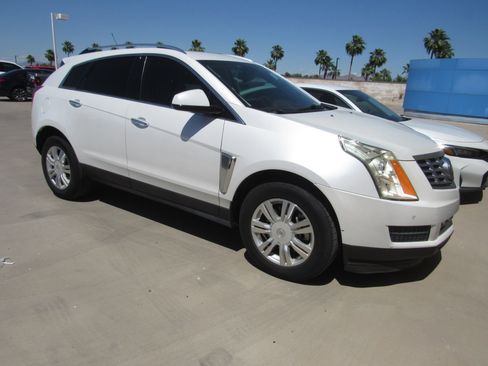 Used 2015 Cadillac SRX Luxury w/ Driver Awareness Package image 2