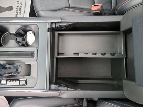 Used 2021 Ford F150 Lariat w/ Equipment Group 502A High image 31