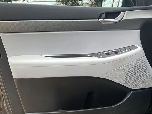 Used 2024 Hyundai Palisade SEL FWD image 19