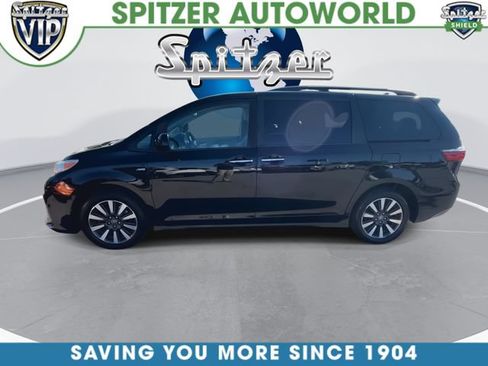 Used 2019 Toyota Sienna XLE w/ XLE Navigation Package AWD/4WD image 6