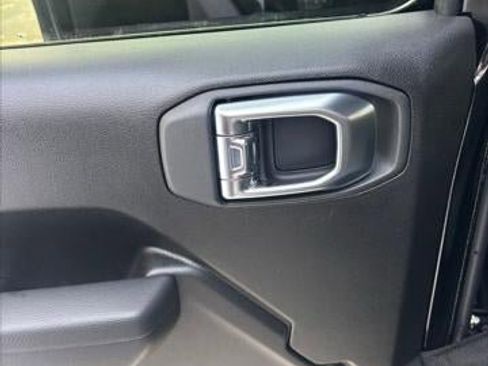 New 2026 Jeep Wrangler Unlimited Sport image 41