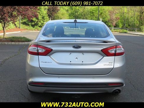 Used 2014 Ford Fusion SE w/ Equipment Group 501A FWD image 8