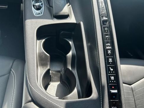 Used 2023 Chevrolet Corvette Stingray Preferred Conv w/ Z51 Performance Package RWD image 15