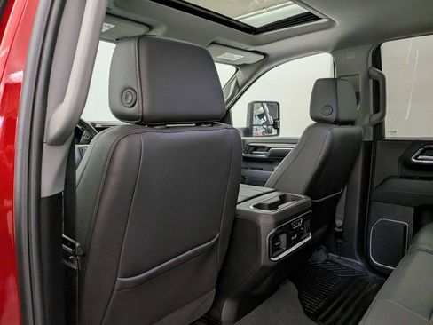 Used 2024 Chevrolet Silverado 2500 LTZ w/ LTZ Convenience Package image 22