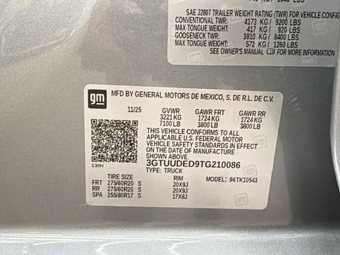Used 2026 GMC Sierra 1500 SLT w/ SLT Premium Plus Package AWD/4WD image 46