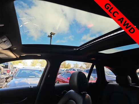 Used 2022 Mercedes-Benz GLC 300 4MATIC w/ Premium Package Lite image 28