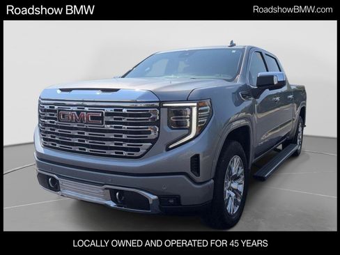 Used 2024 GMC Sierra 1500 Denali w/ Technology Package AWD/4WD image 1