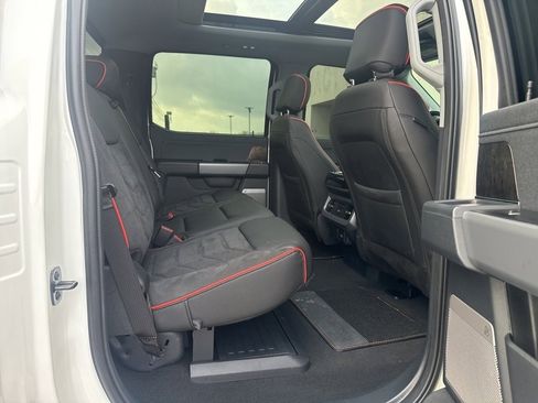 Used 2024 Ford F250 Lariat w/ Lariat Ultimate Package image 5