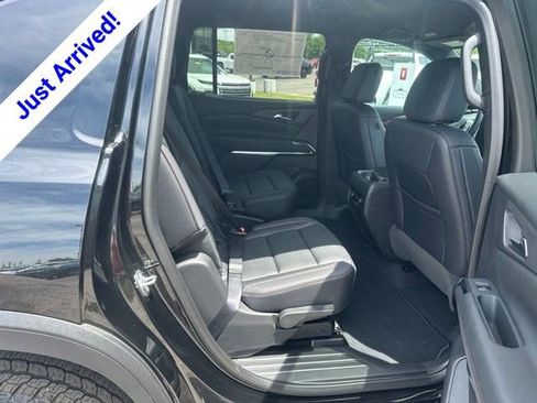 New 2026 Chevrolet Traverse Z71 w/ Driver Confidence Package AWD/4WD image 31