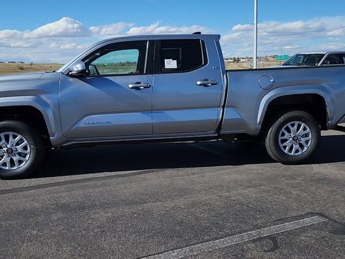 New 2025 Toyota Tacoma SR5 image 2
