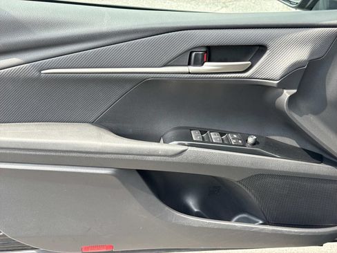 Used 2025 Toyota Camry SE FWD image 23