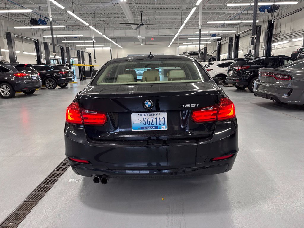 Used 2014 BMW 328i Sedan RWD image 4