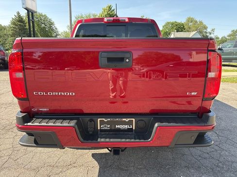 Used 2021 Chevrolet Colorado Z71 w/ Safety Package AWD/4WD image 5