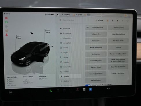 Used 2023 Tesla Model Y Long Range image 28