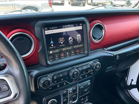 Used 2019 Jeep Wrangler Unlimited Rubicon AWD/4WD image 22