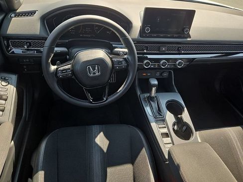 Used 2024 Honda Civic Sport image 11