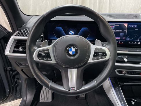 Used 2025 BMW X5 xDrive40i w/ Executive Package AWD/4WD image 9