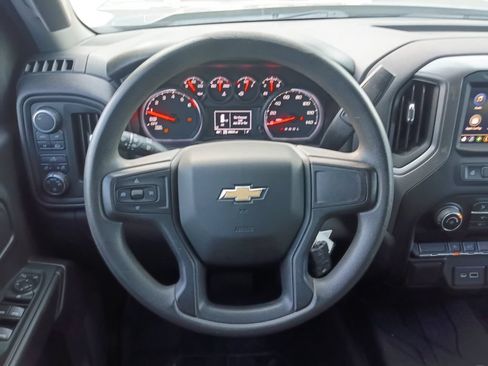 Used 2021 Chevrolet Silverado 1500 Custom AWD/4WD image 21