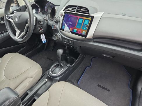 Used 2013 Honda Fit Sport image 10