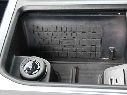 Used 2025 Ford Expedition Max Active image 20